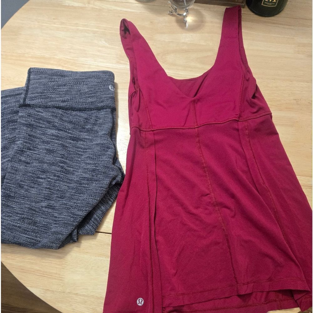 lululemon 2 Piece Bundle Capri And Tank - Picture 3 of 11